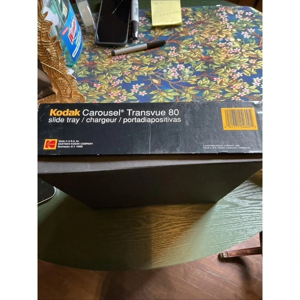 VTG Kodak Carousel Transvue 80 Slide Tray Projector Original Box w/ Manual